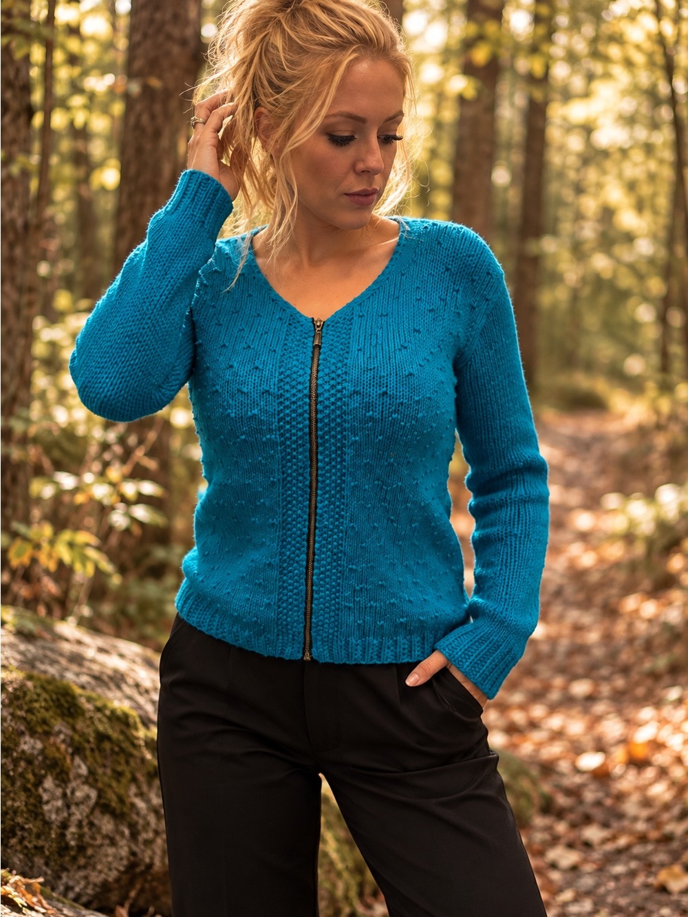 Hand Knit Chunky Zip-Up Cardigan – Women’s Medium – One of a Kind